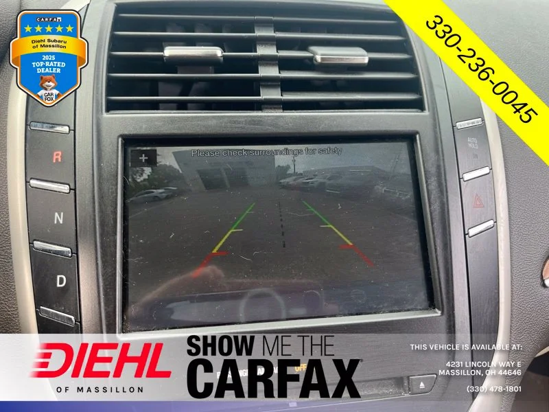 Used 2019 Green Lincoln Select image 26