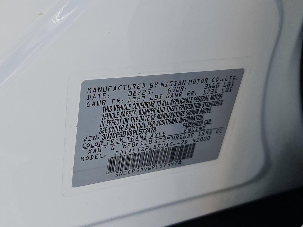 Used 2023 White Nissan SR image 32