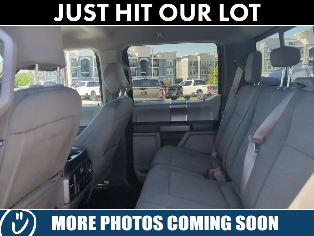 Used 2020 Agate Black Metallic Ford XLT image 22