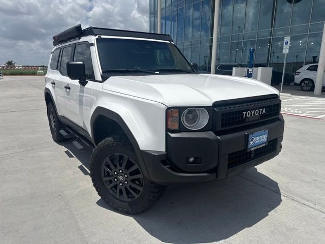 Used 2024 White Toyota 1958 image 1