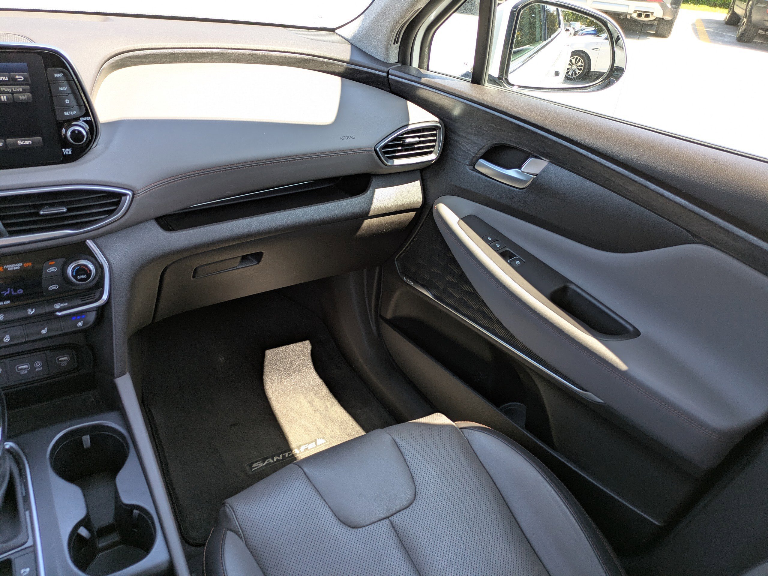 Used 2019 Quartz White Hyundai ULTIMATE image 16