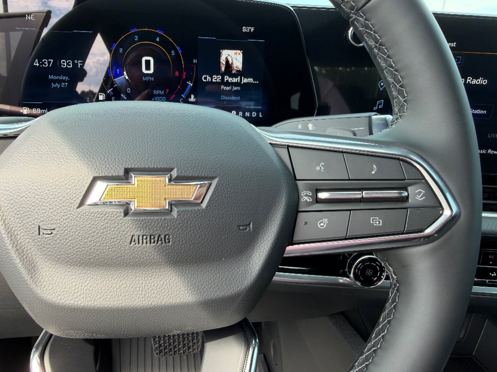 2027 Chevrolet Equinox LT - Photo 28
