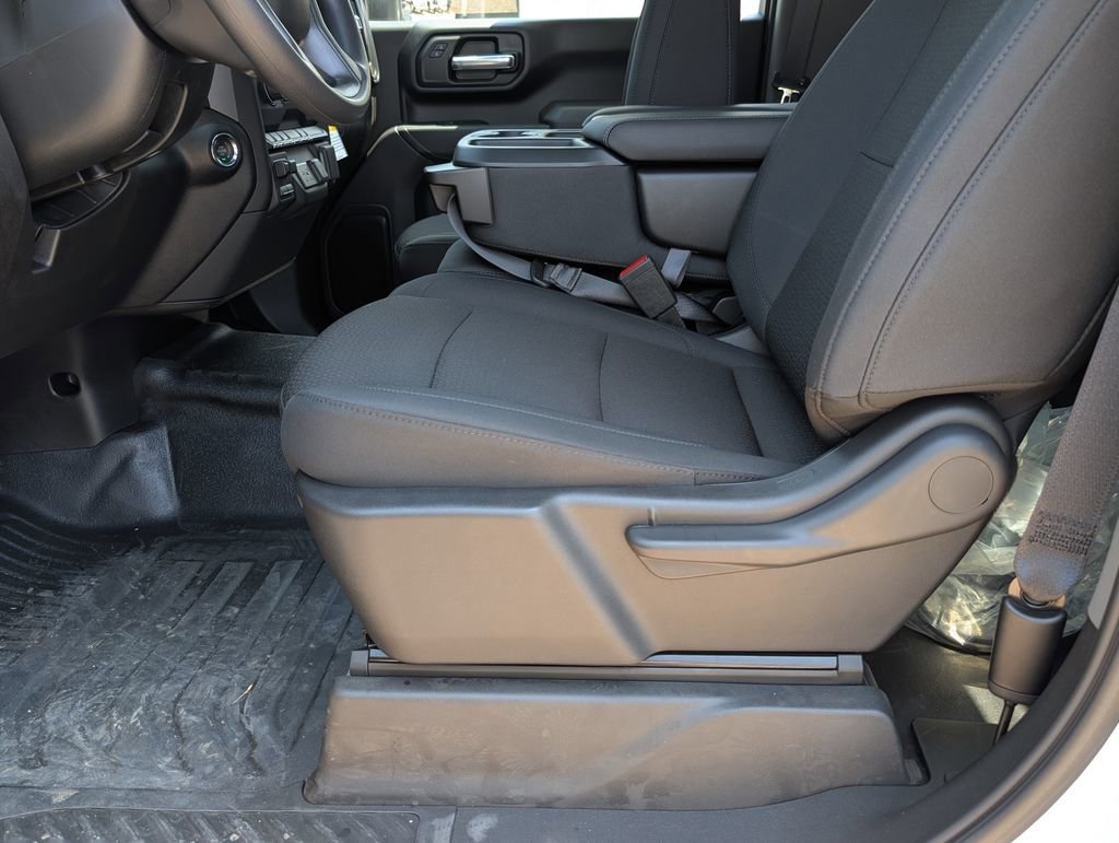 2025 Chevrolet Silverado 3500 HD Work Truck - Photo 5
