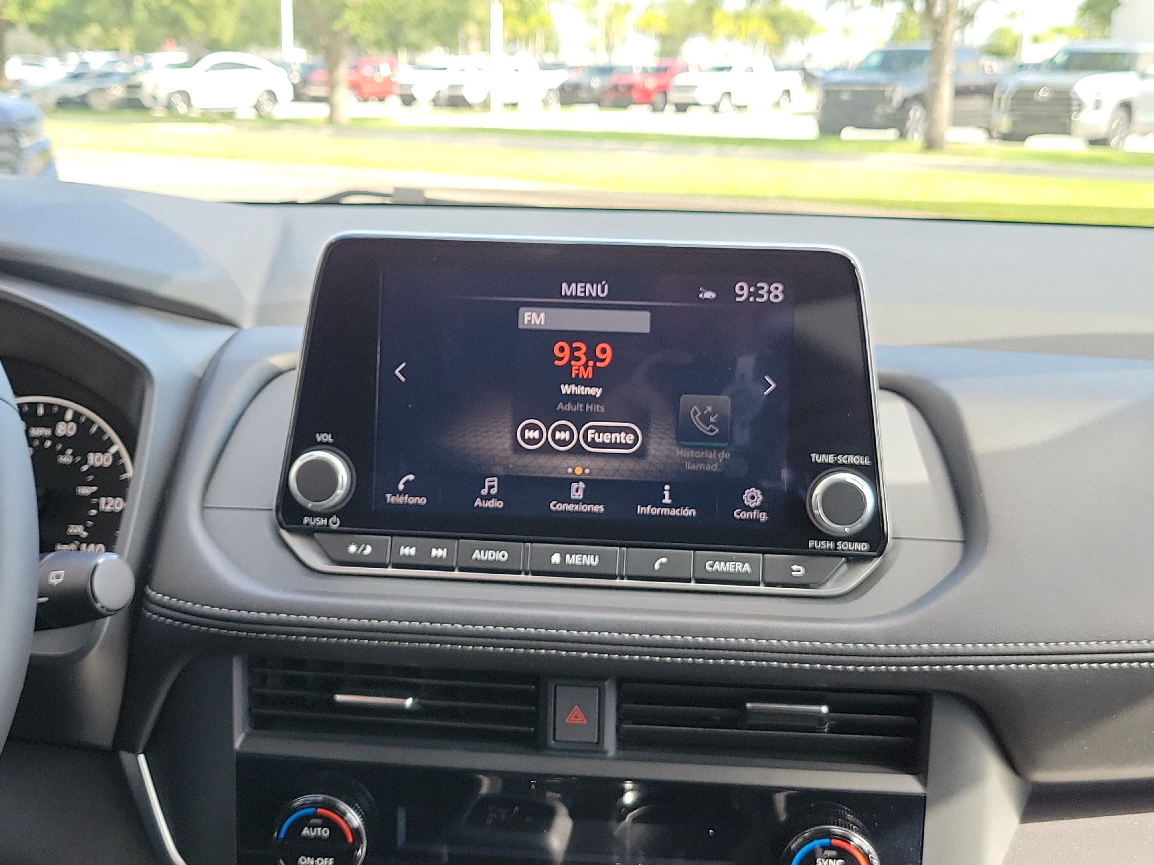 Used 2025 Deep Ocean Blue Pearl Nissan SV image 18
