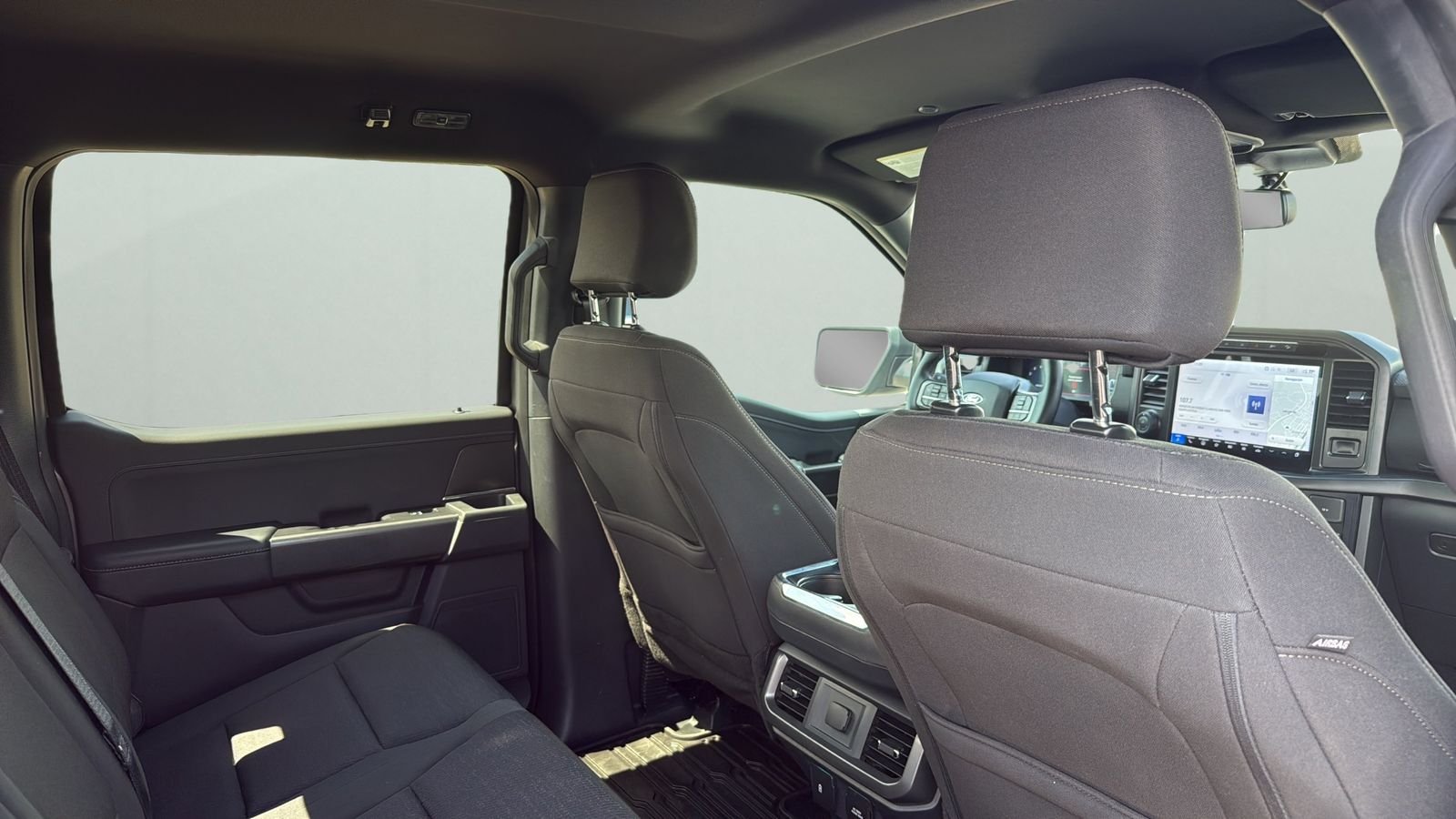 Used 2024 Gray Ford XLT image 28