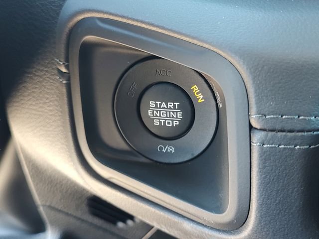 New 2026 Anvil Clear-Coat Exterior Paint Jeep Mojave image 20