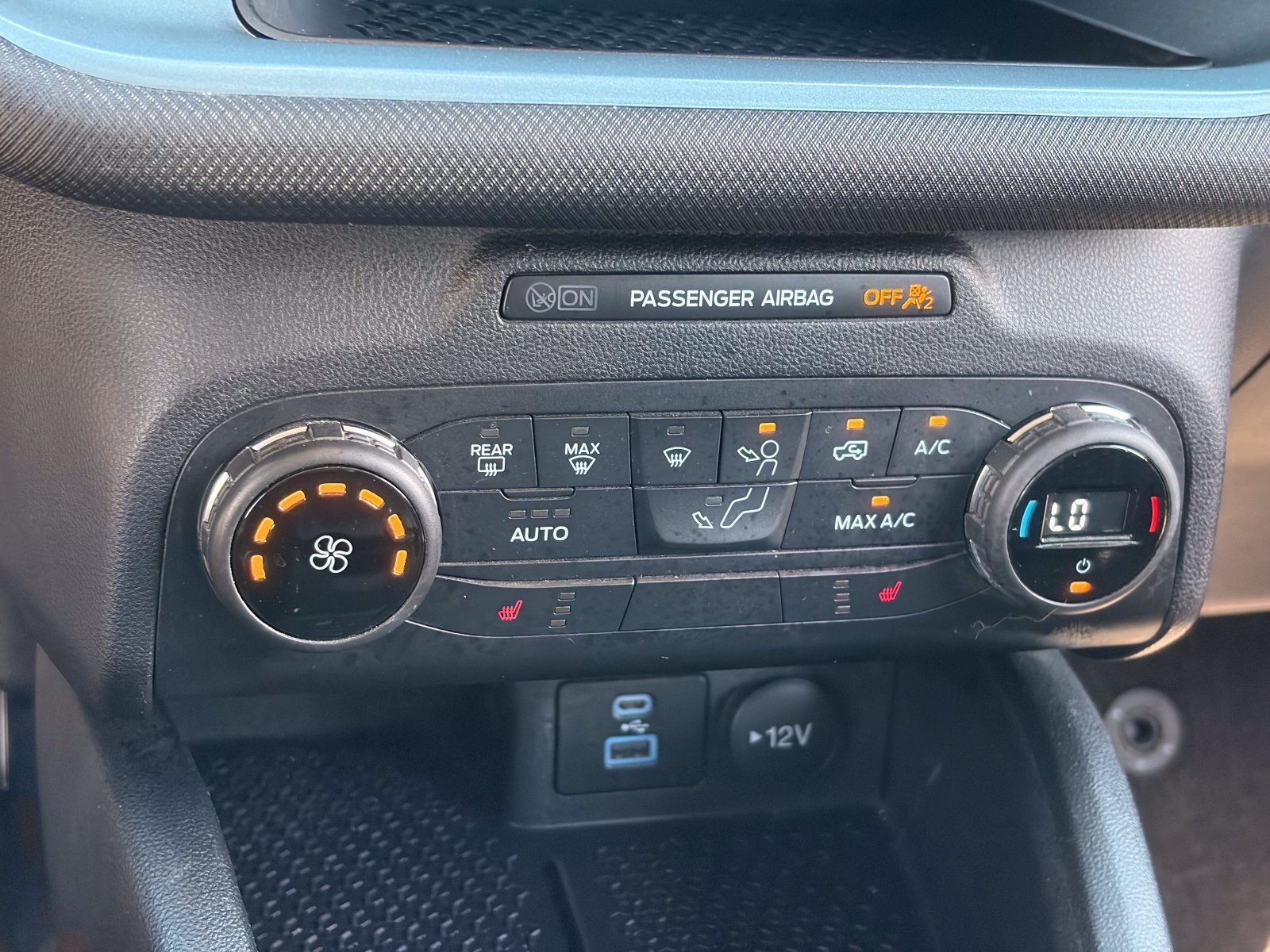 Used 2021 Black Ford Badlands image 17