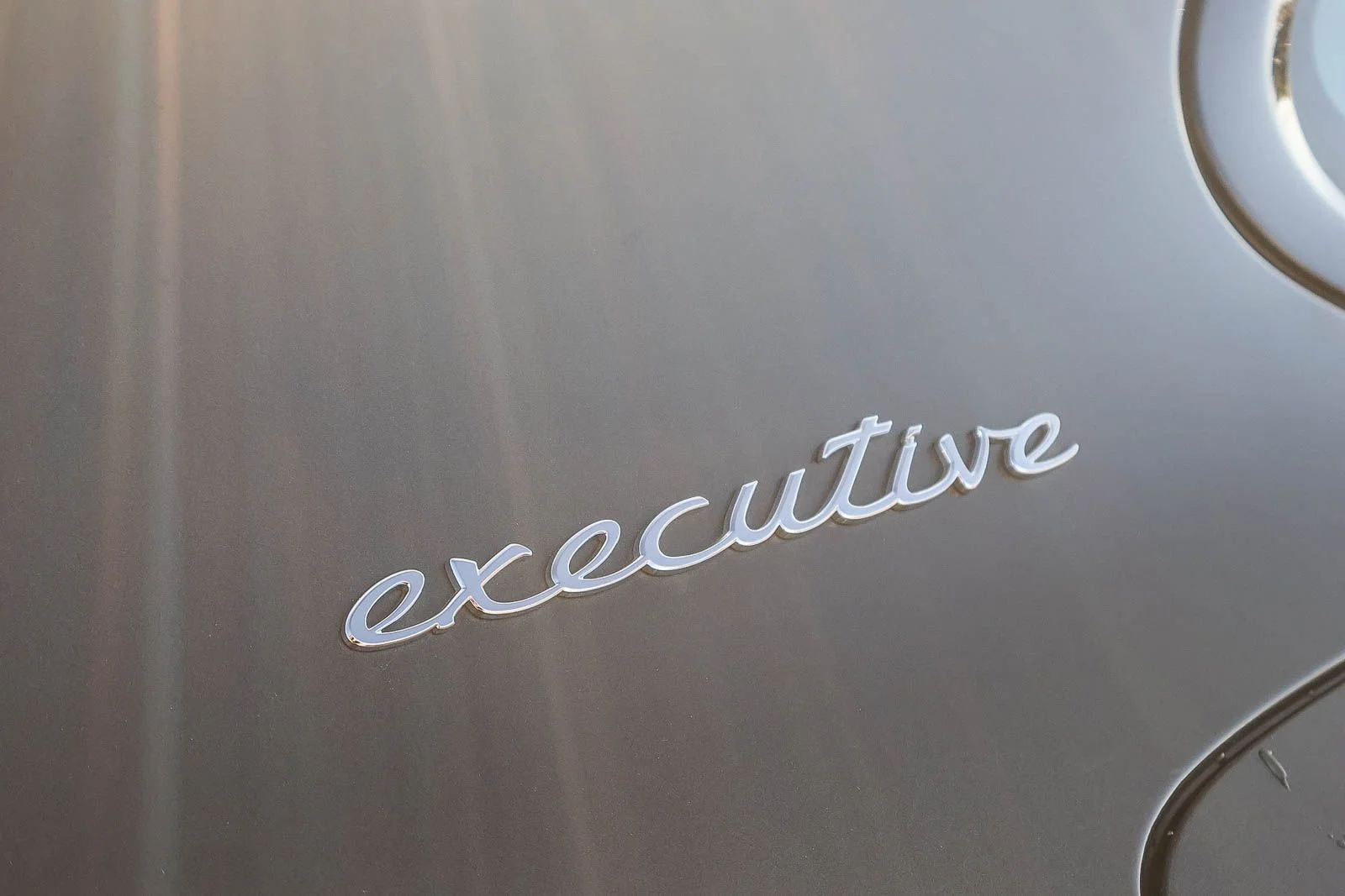 Used 2023 Green Porsche 4S Executive image 13