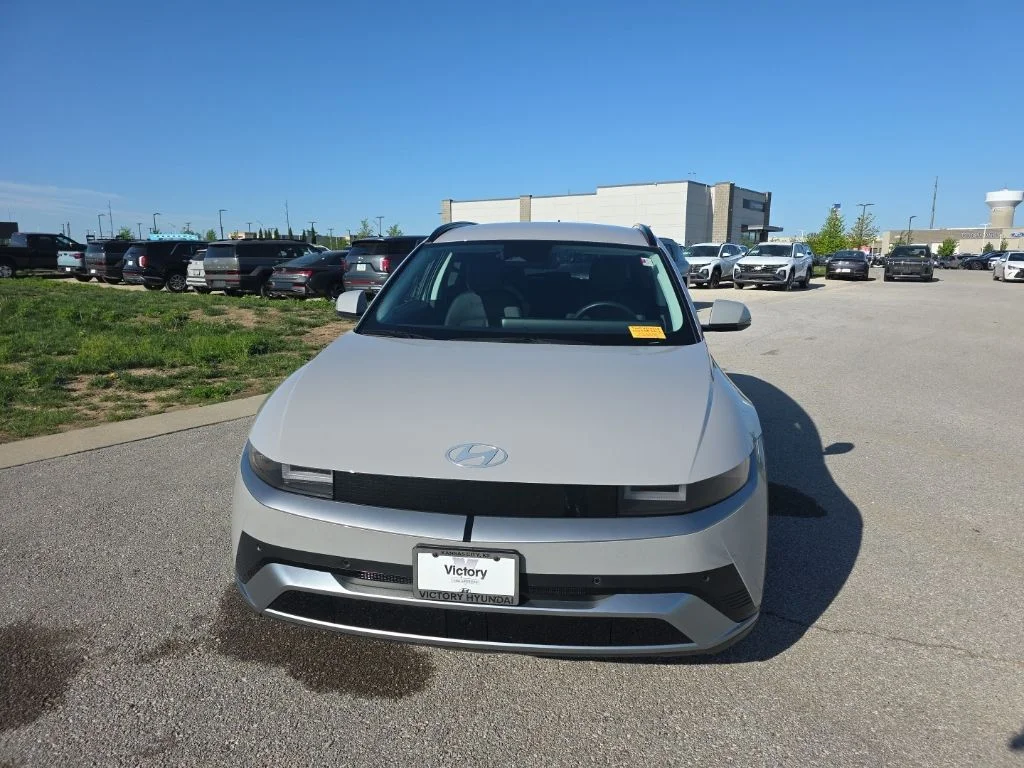 Used 2025 Hyundai IONIQ 5 SEL with VIN 7YAKN4DA0SY002915 for sale in Kansas City, KS