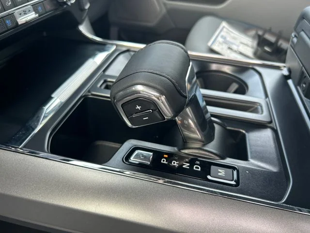 New 2026 Iconic Silver Metallic Ford Lariat® image 24