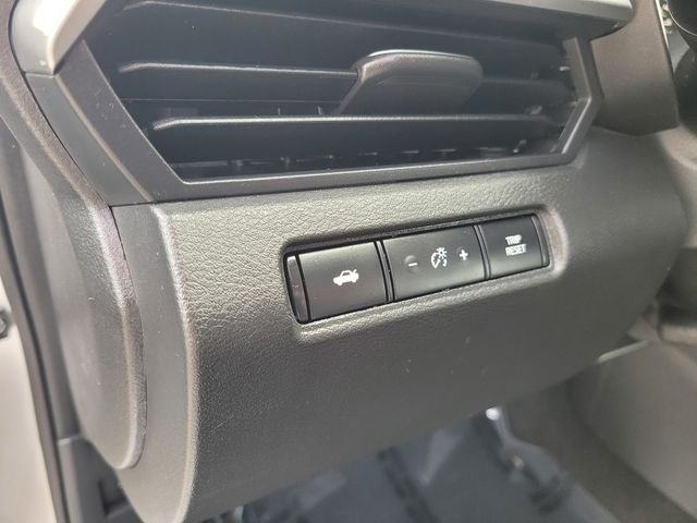 Used 2024 Silver Nissan 2.5 SV image 19