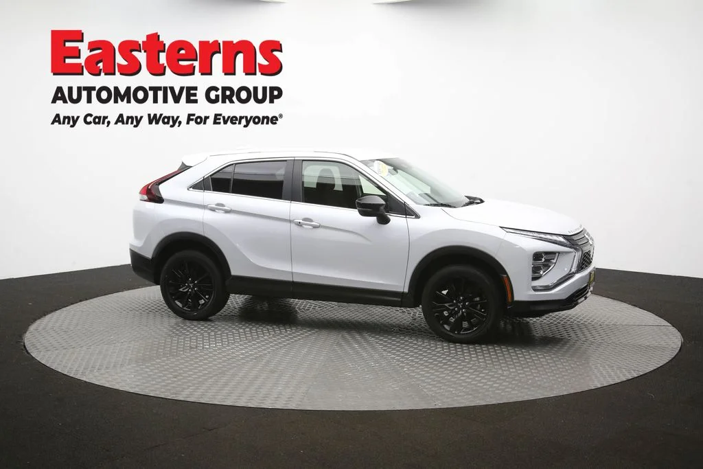 Used 2024 White Mitsubishi LE image 45