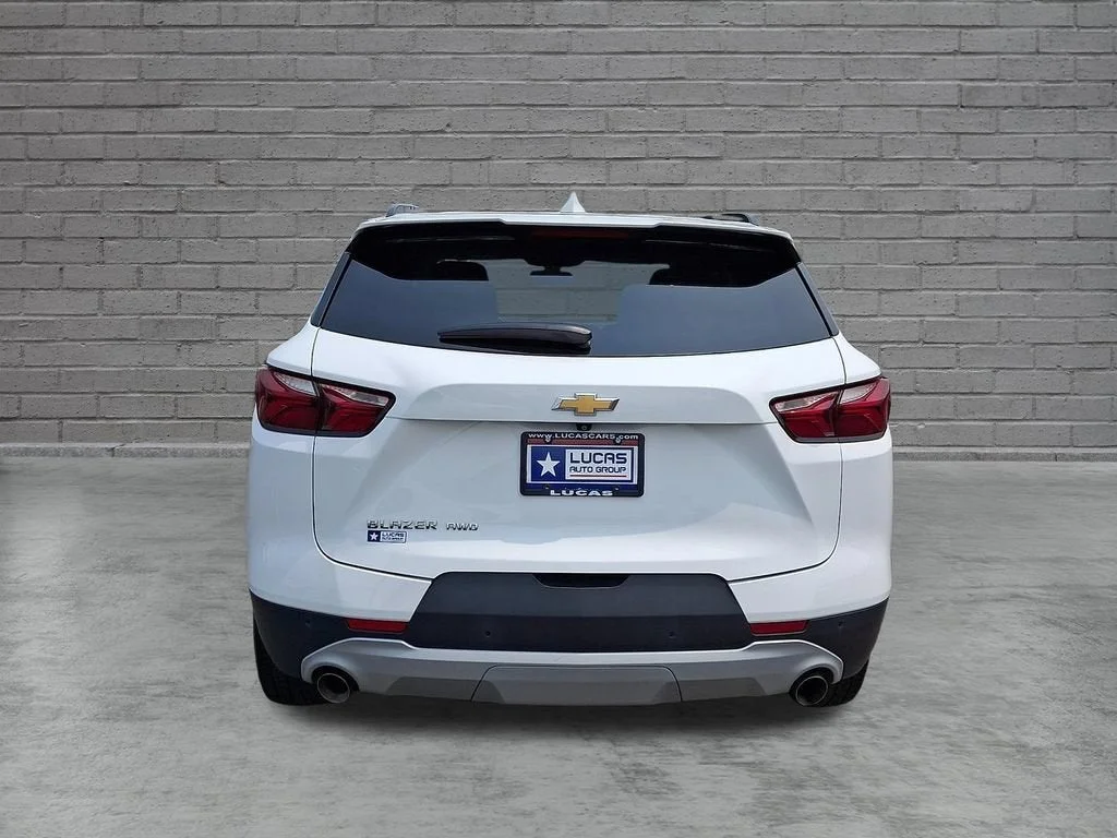 Used 2020 SUMMIT WHITE Chevrolet LT image 39