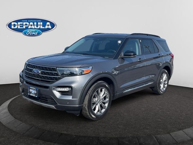 Used 2023 Gray Metallic Ford XLT image 1
