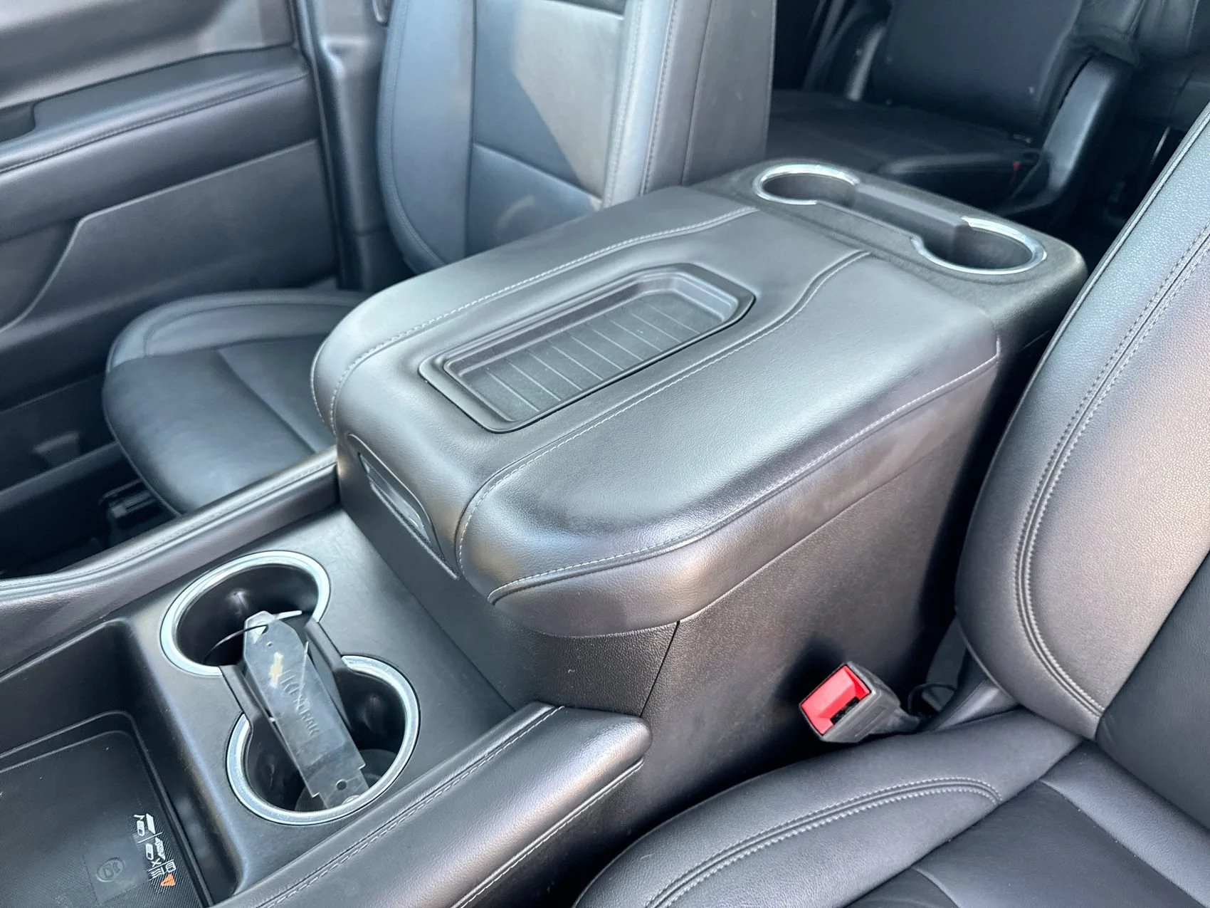 Used 2022 Empire Beige Metallic Chevrolet LT image 21