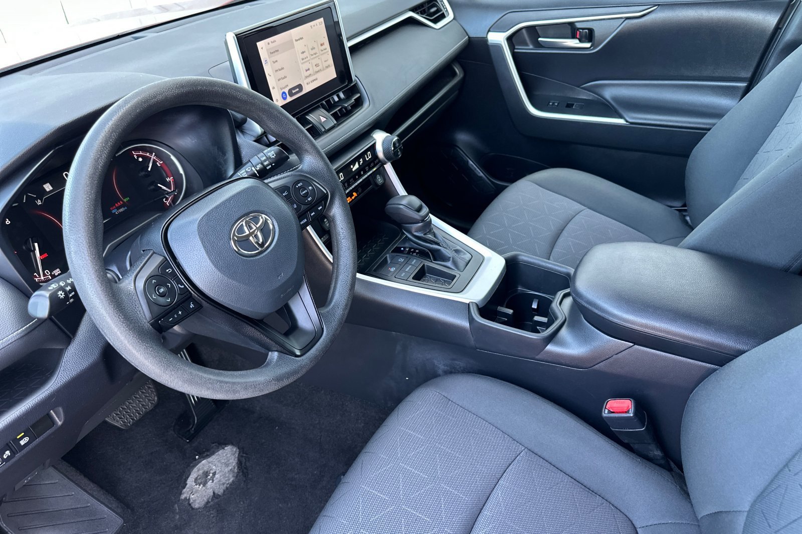 View vehicle photo 7