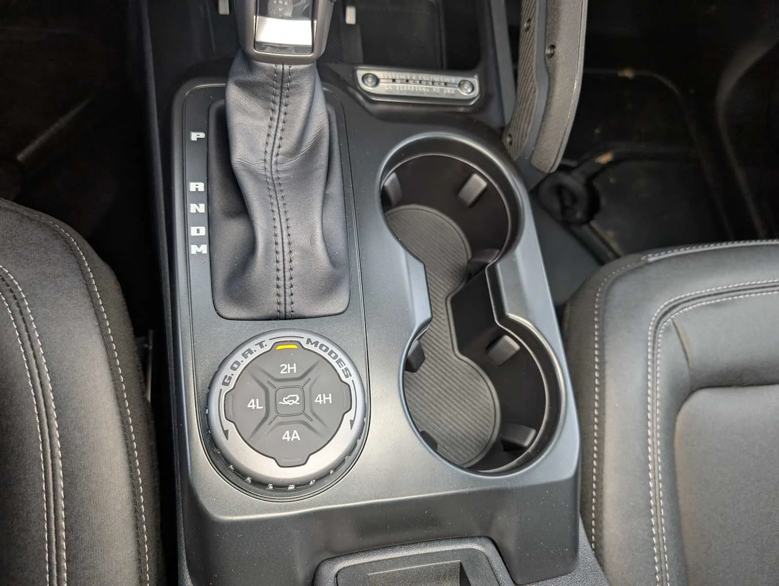 New 2025 Velocity Blue Metallic Ford Badlands® image 23