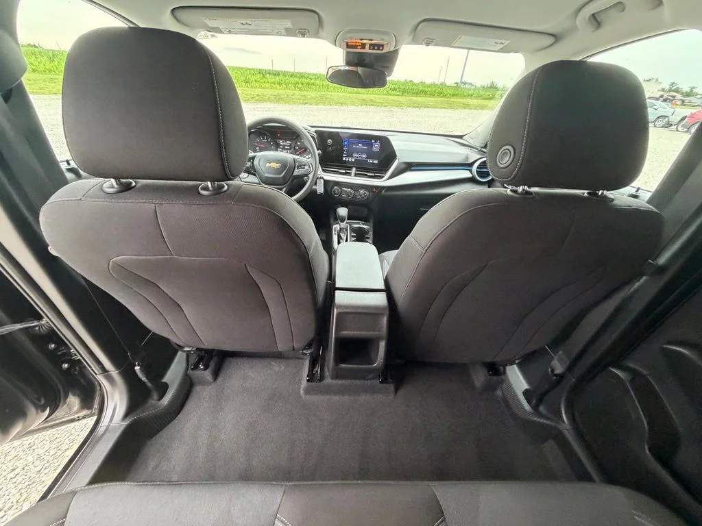 Used 2026 Black Chevrolet LS image 24