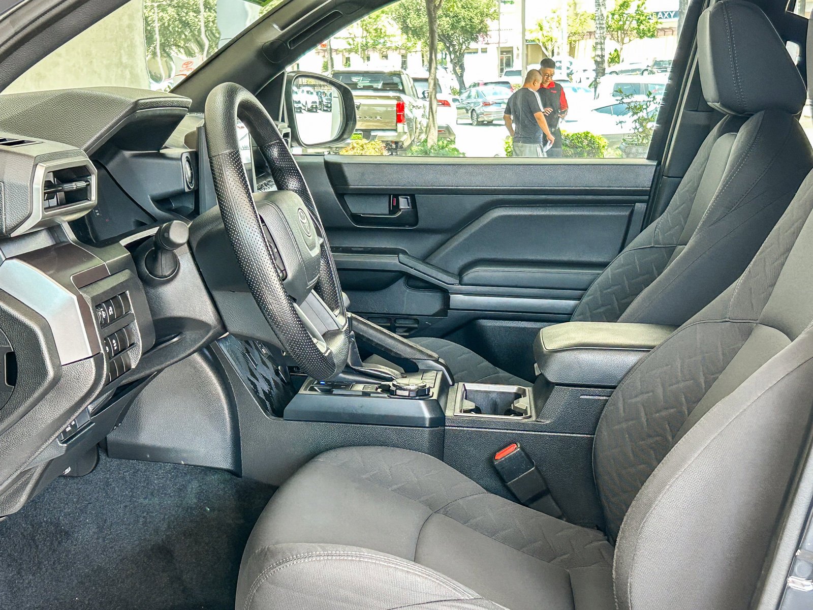 Used 2025 UNDERGROUND TOYOTA TRUCK SR5 image 17