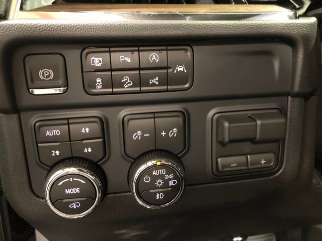 New 2026 Polar White Tricoat Chevrolet High Country image 14