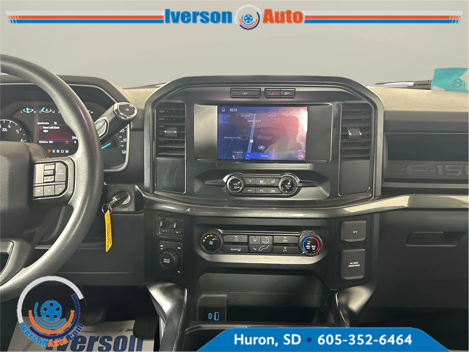 Used 2023 Oxford White Ford XL image 28
