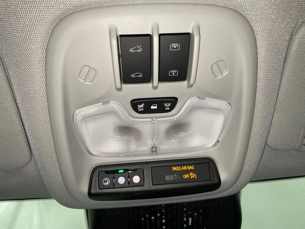 2027 Chevrolet Bolt RS - Photo 21