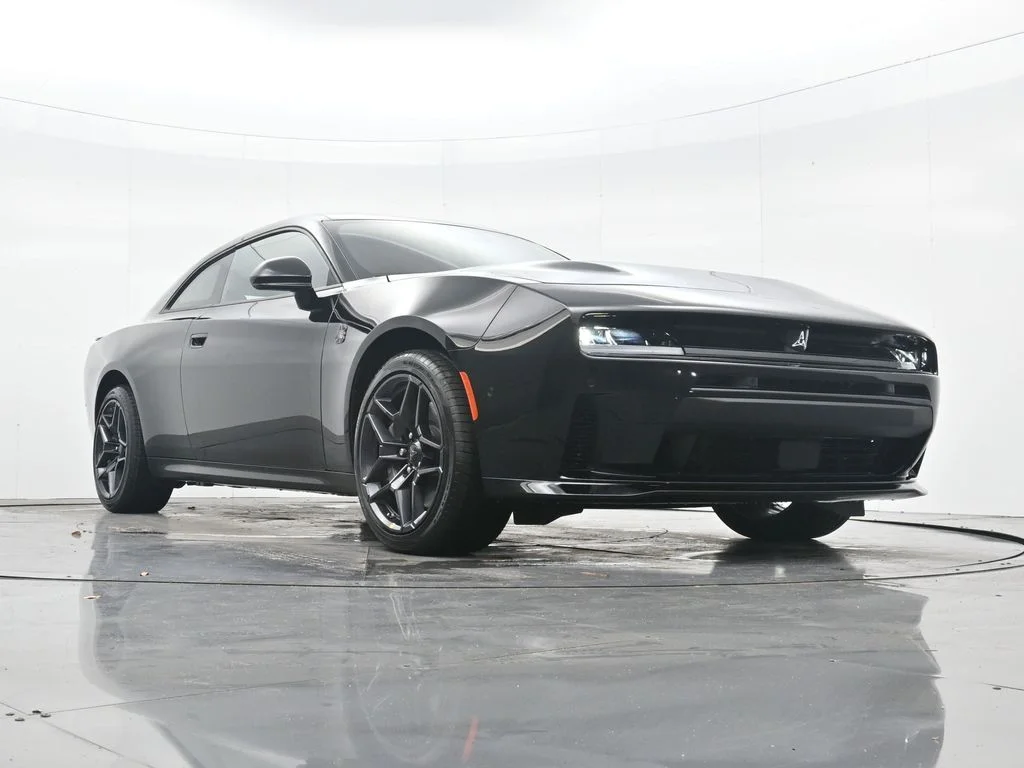 New 2026 Diamond Black Crystal Pearlcoat Dodge Scat Pack image 33