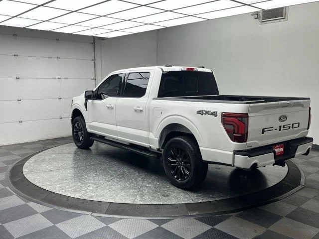 Used 2024 White Ford LARIAT image 2