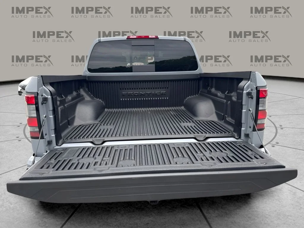 Used 2025 Gray Nissan PRO-4X image 27