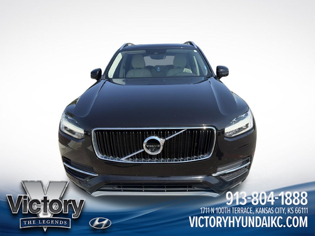 Used 2017 Black Volvo T6 Momentum image 6