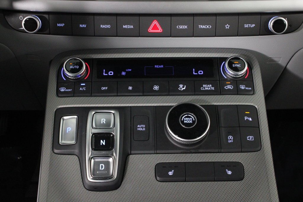 Certified Used 2025 Silver Hyundai SEL image 23