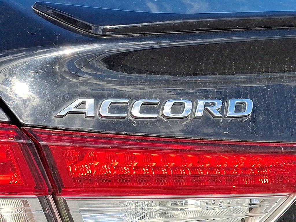 Used 2022 Black Honda Sport image 9