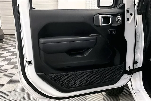 Used 2024 Bright White Clearcoat Jeep Sport S image 19