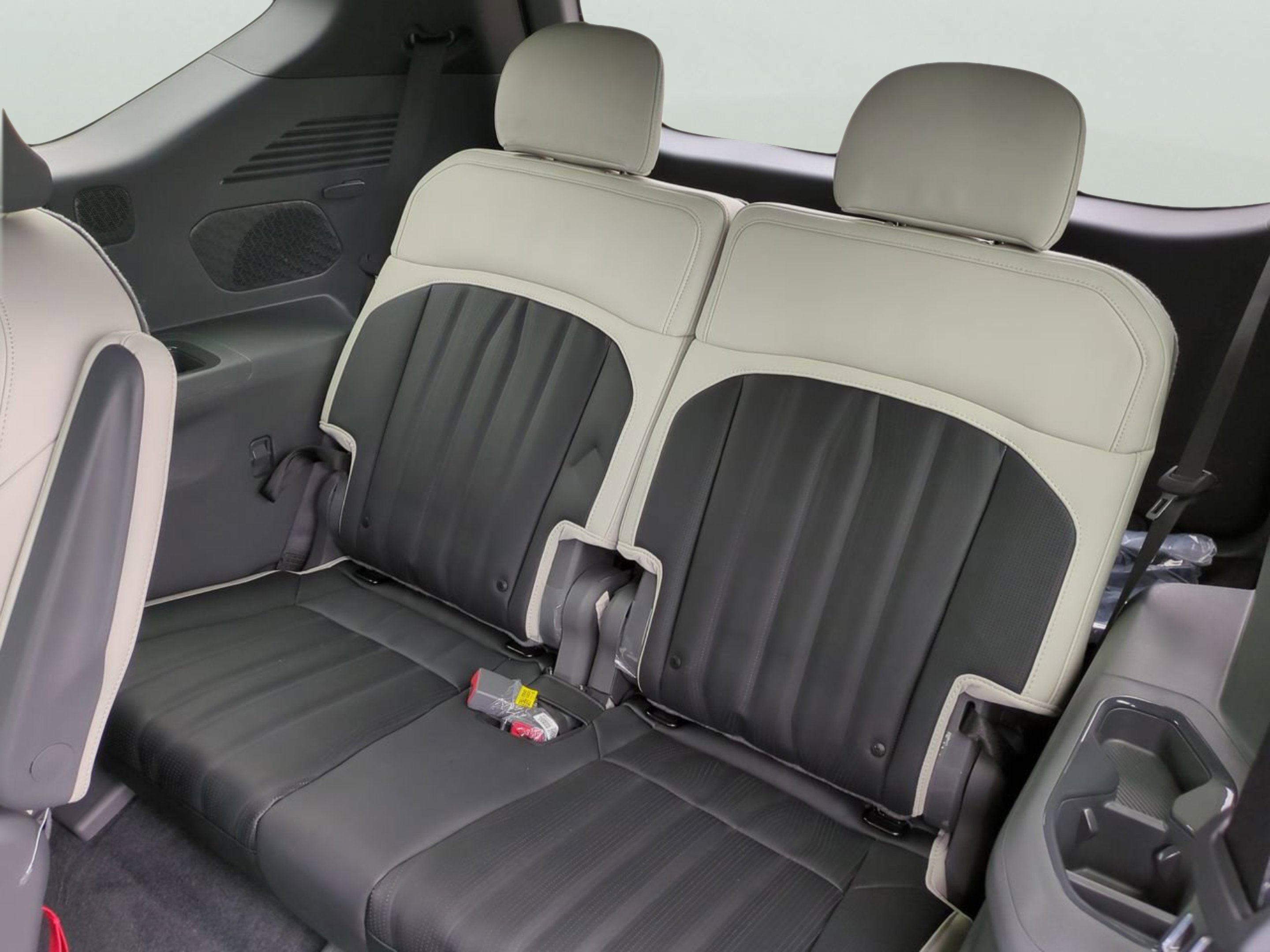 New 2026 Glacial White Pearl Kia GT-Line AWD image 16
