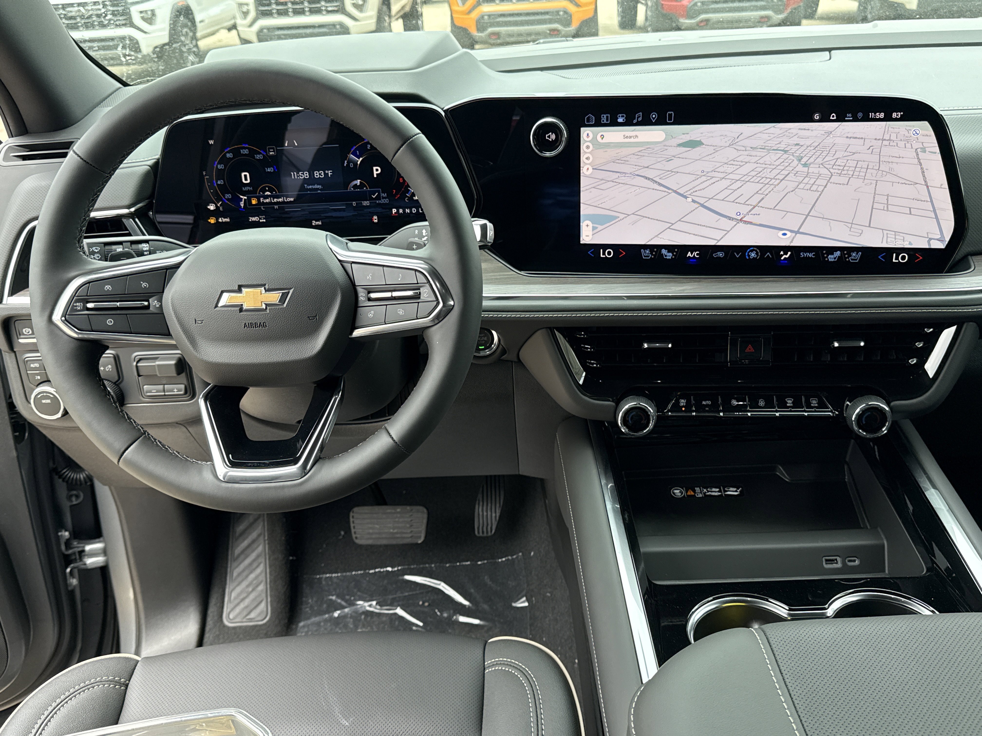 2026 Chevrolet Suburban Premier - Photo 10