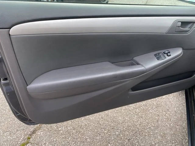Used 2008 Gray Toyota  image 16