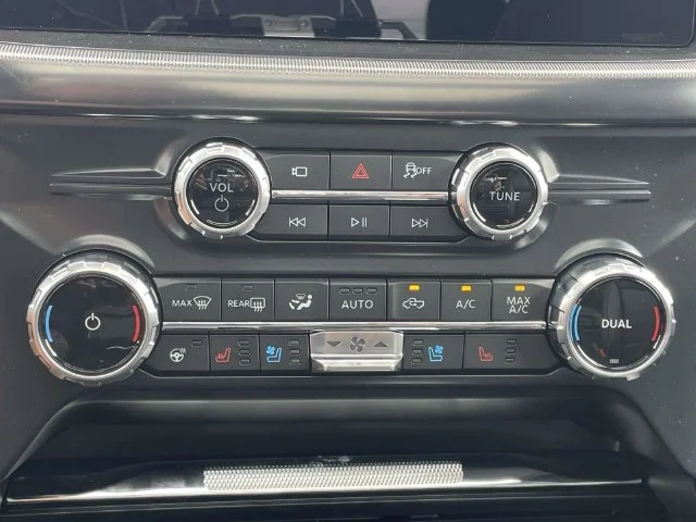 New 2026 Blue Ford Lariat image 21