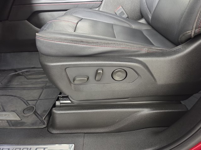 Used 2023 RADIANT RED TINTCOAT Chevrolet RST image 26
