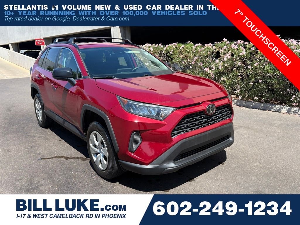 2019 Toyota RAV4 LE FWD's photo
