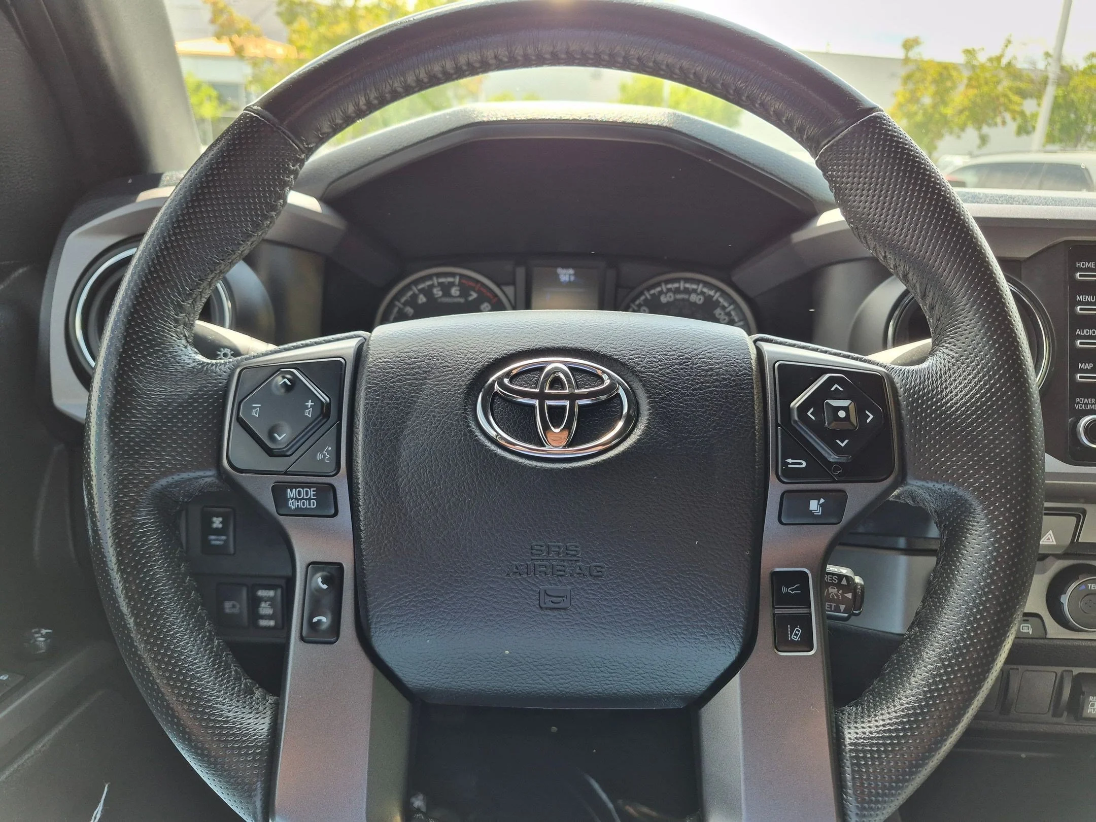 2021 Toyota Tacoma TRD Off Road - Photo 16