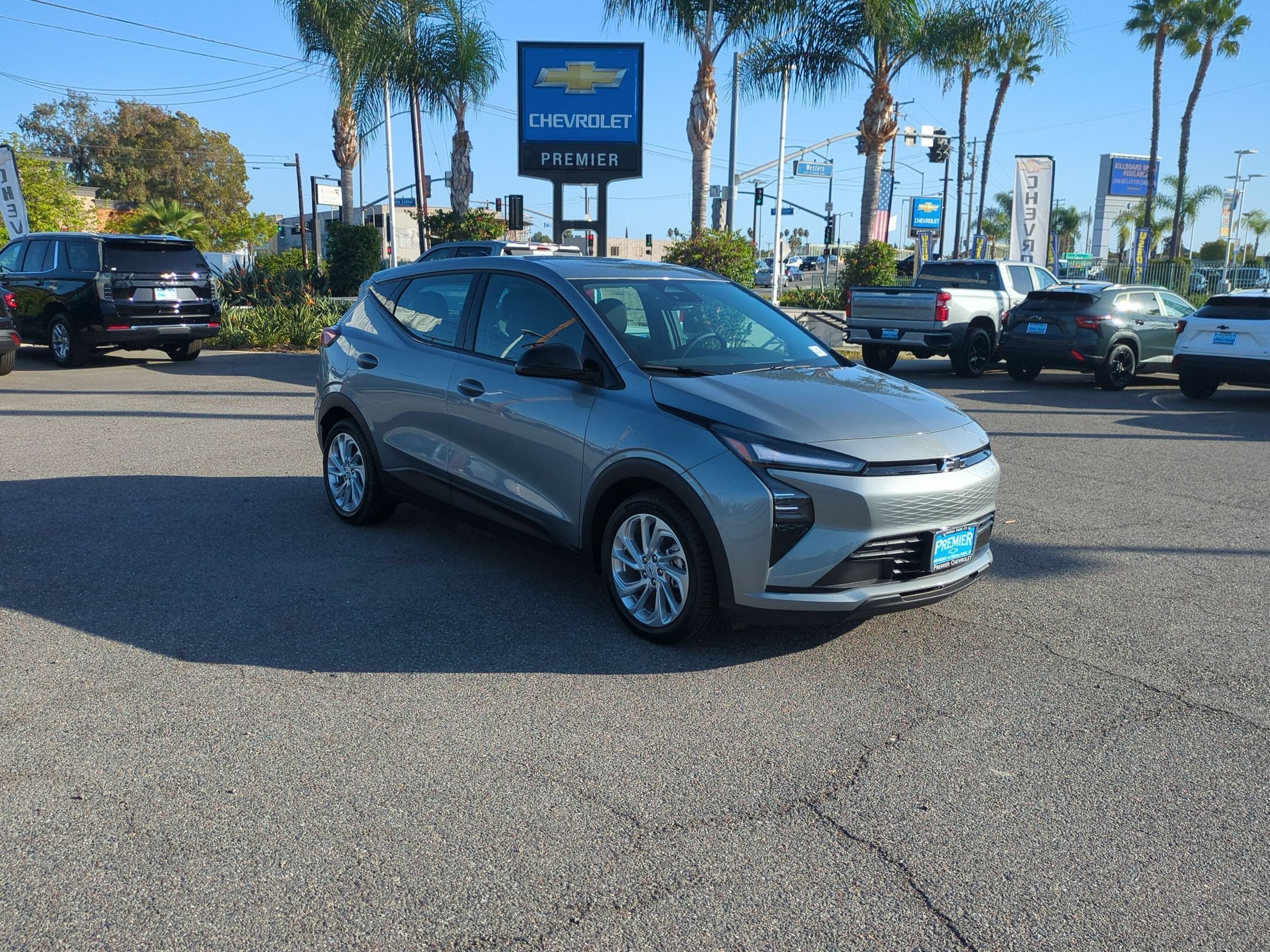 2027 Chevrolet Bolt LT - Photo 7