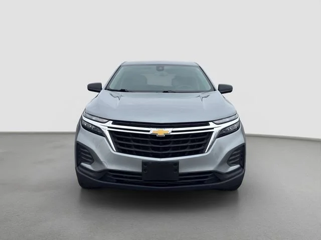 Used 2023 Chevrolet Equinox LS with VIN 3GNAXHEG3PL175027 for sale in Kansas City