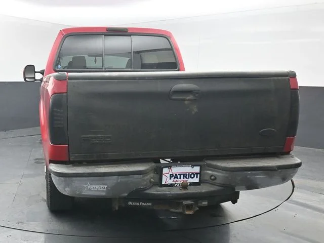 Used 2004  Ford XLT image 4
