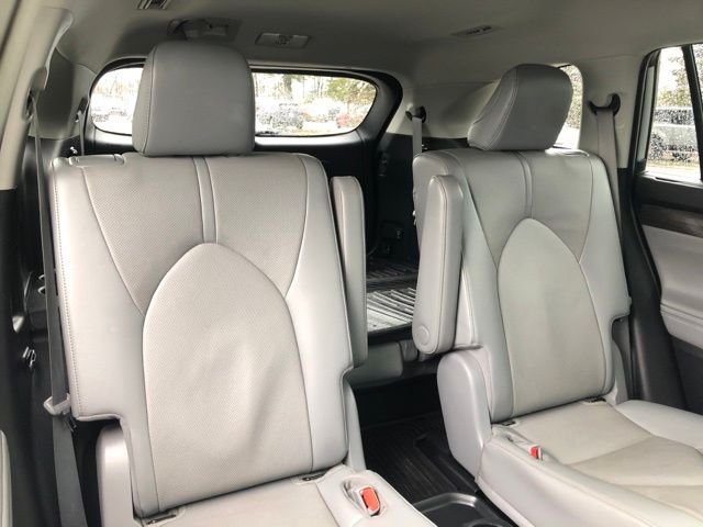 Used 2023 Silver Toyota Limited image 11