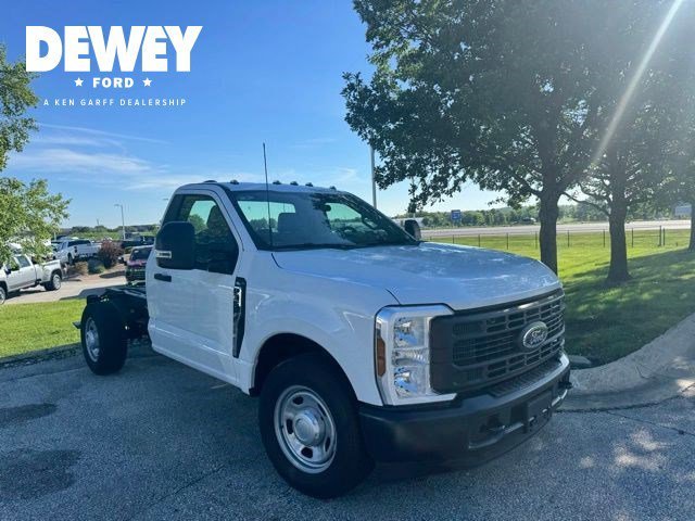 2026 Ford F-350 XL Regular Cab 145-In SRW's photo