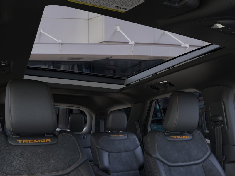 New 2026 Star White Metallic Tri-Coat Ford Tremor® image 22