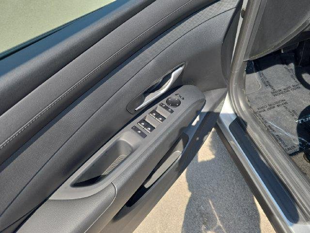 New 2026 Silver Hyundai SEL FWD image 11