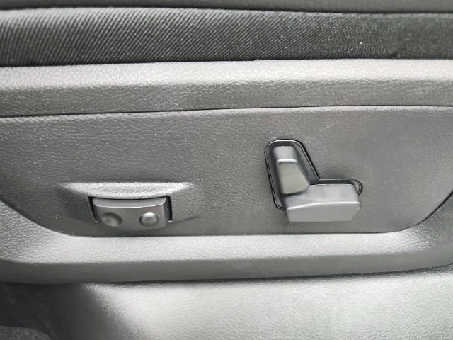 New 2026 Silver Ram Laramie image 48