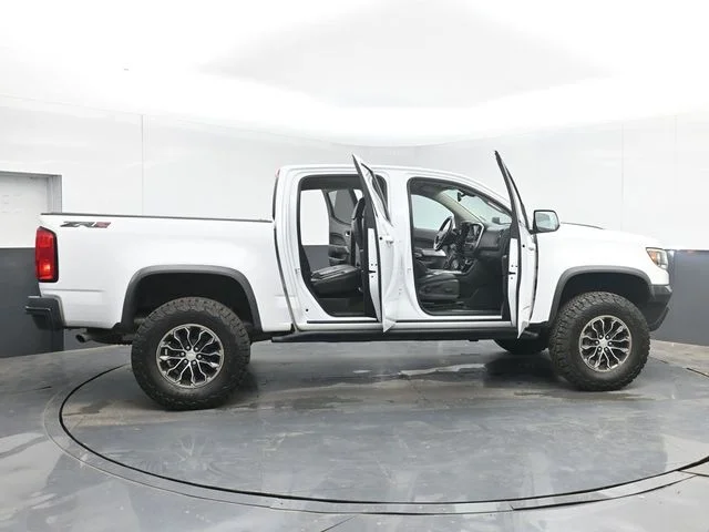 Used 2018 White Chevrolet ZR2 image 49