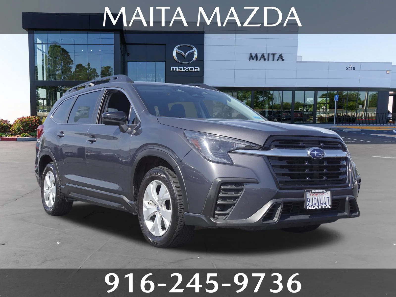 Used 2023 Magnetite Gray Metallic Subaru Base image 1